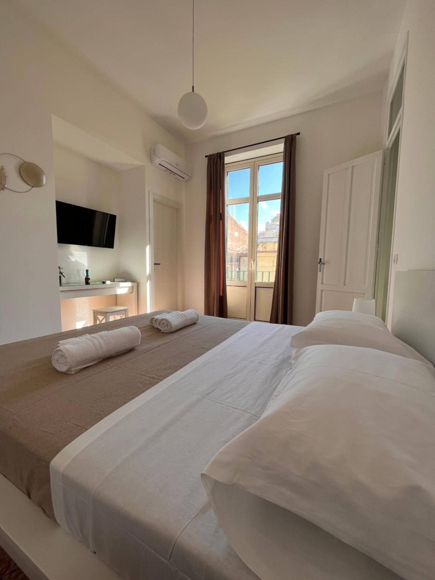 Valguarnera Suites & Apartments Palermo Exterior foto